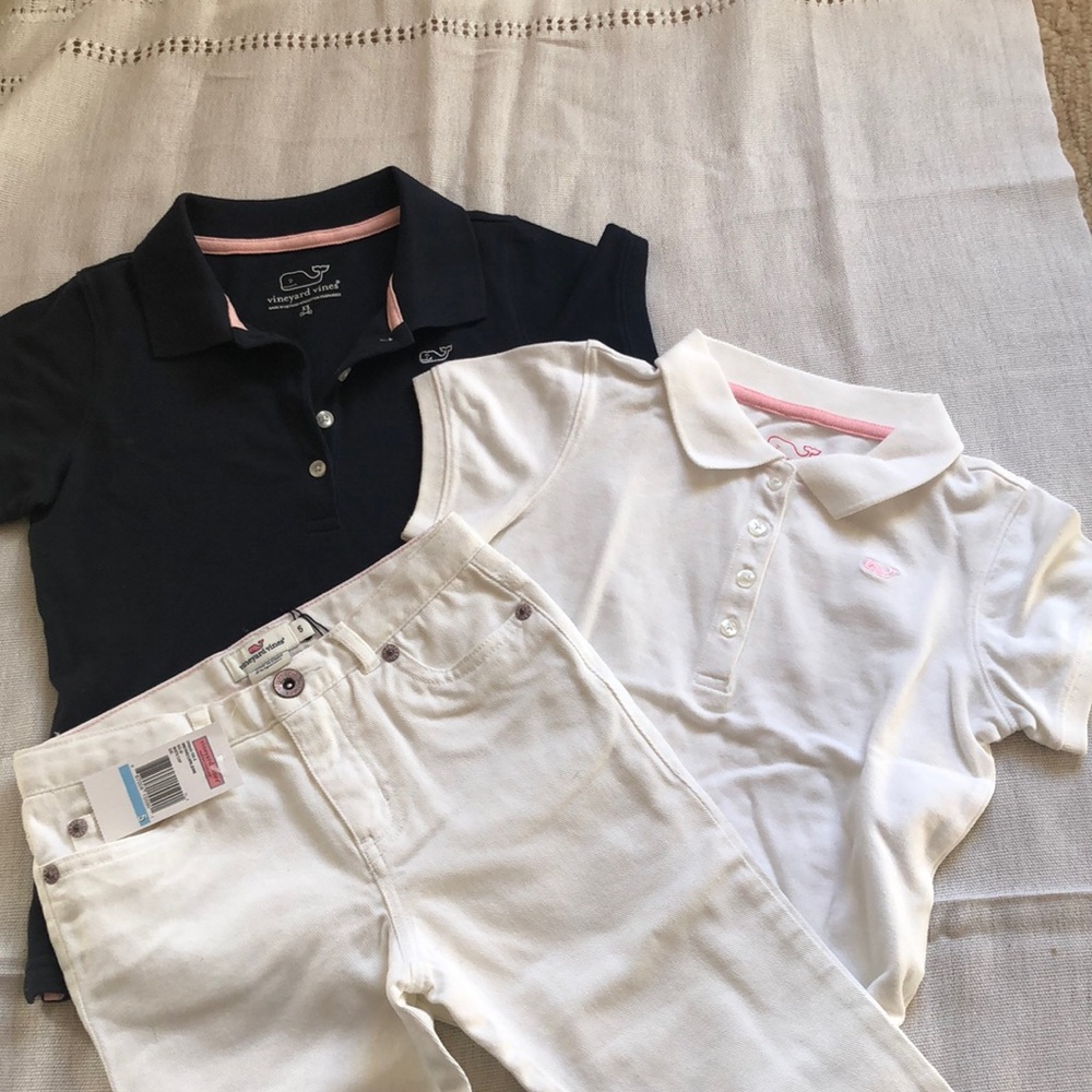 3 vineyard vines pieces size XS never worn. Great spring outfits.